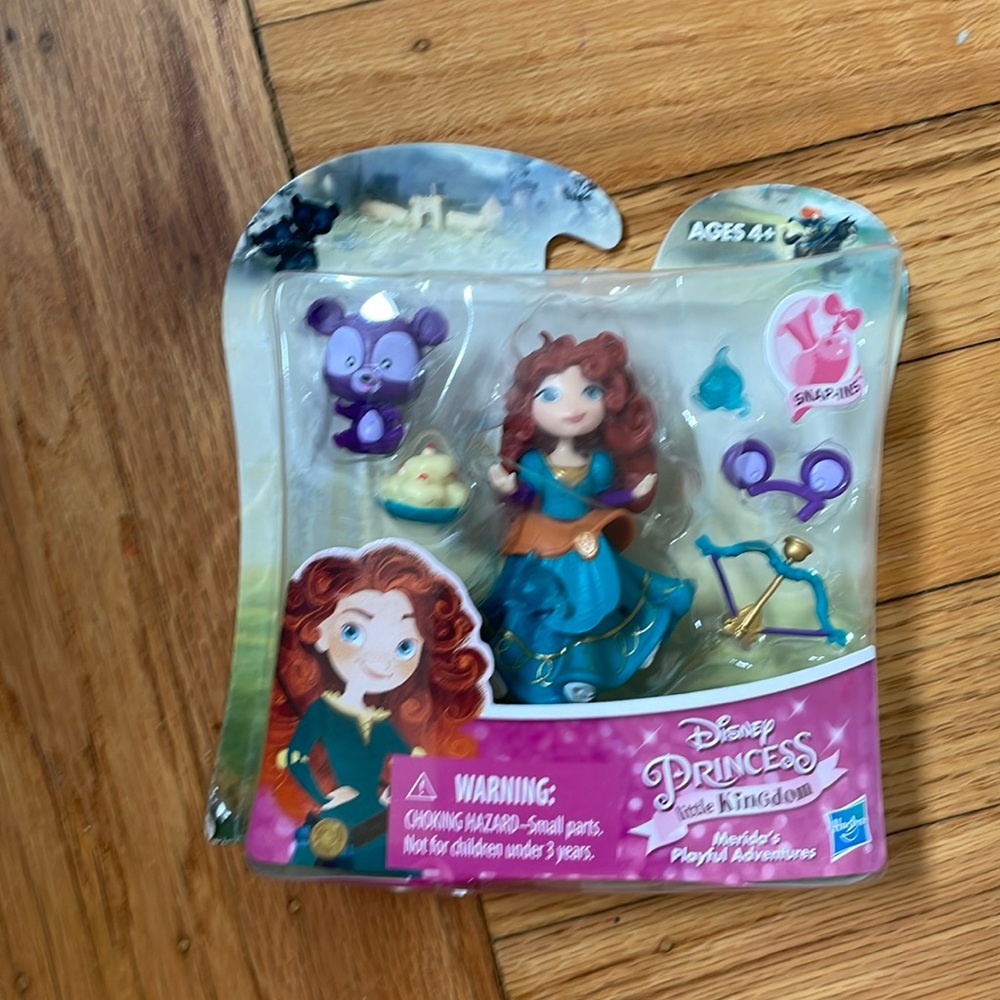 Disney Merida Snap-Ins Toy Set